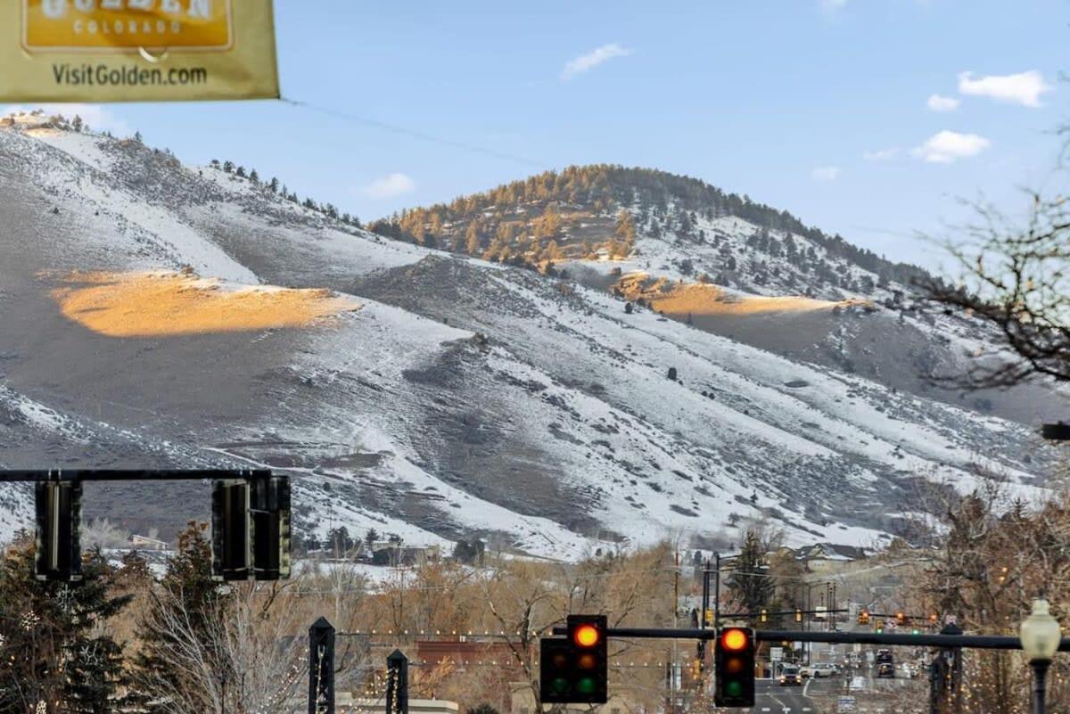 Avenue Hotel Downtown Golden Gold Miners Suite Экстерьер фото